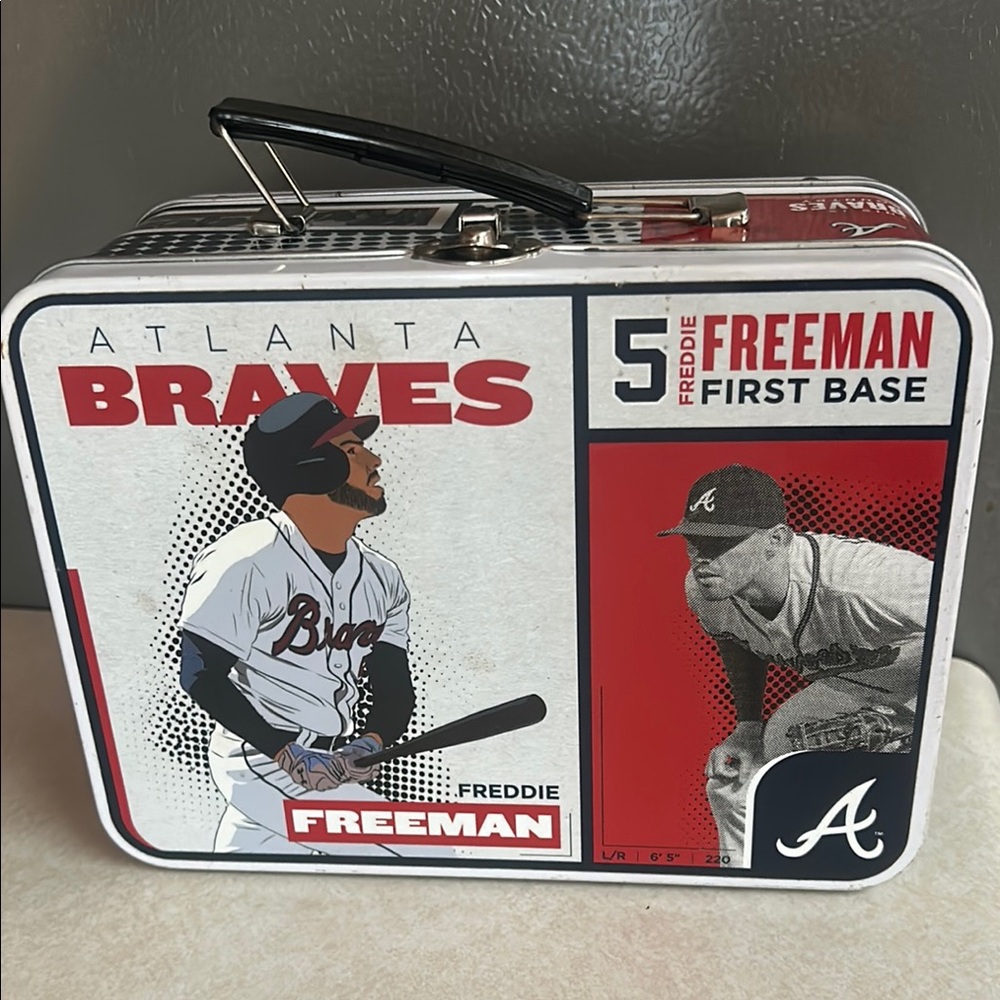 Atlanta Braves Metal Lunch Box